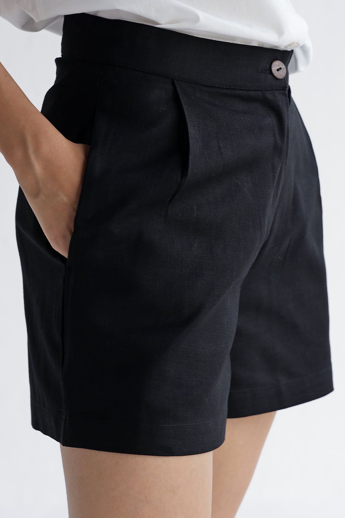 Bold Black- Linen Cotton Shorts